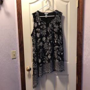 Catherine’s - asymmetrical hem blouse 14/16